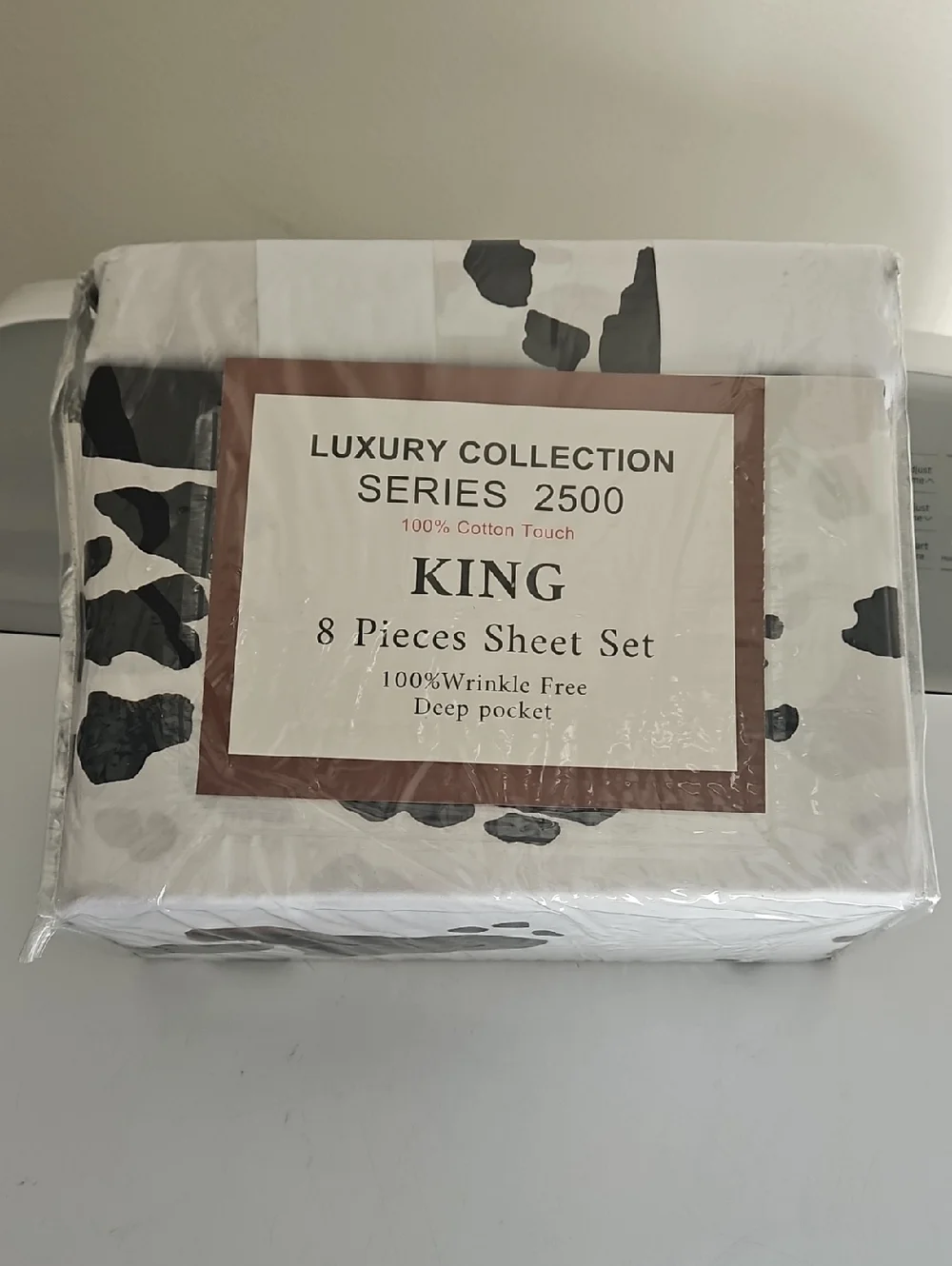 New King Sheet Set 8 Piece Cow Print Luxury  Collection Series 2500